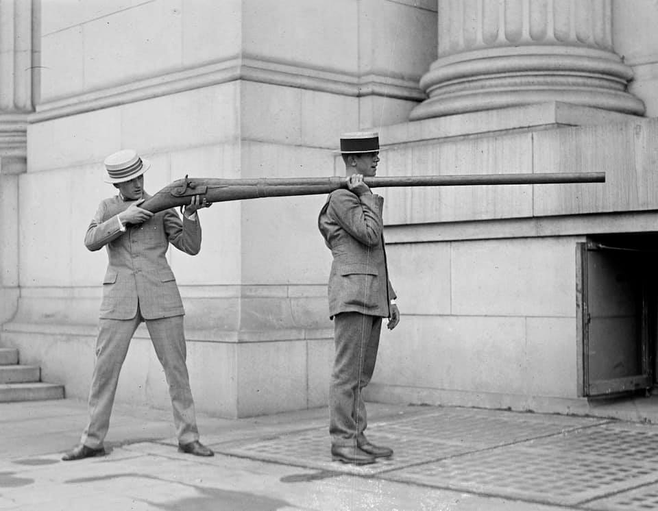 nowthatsabiggun.1620282255.jpg
