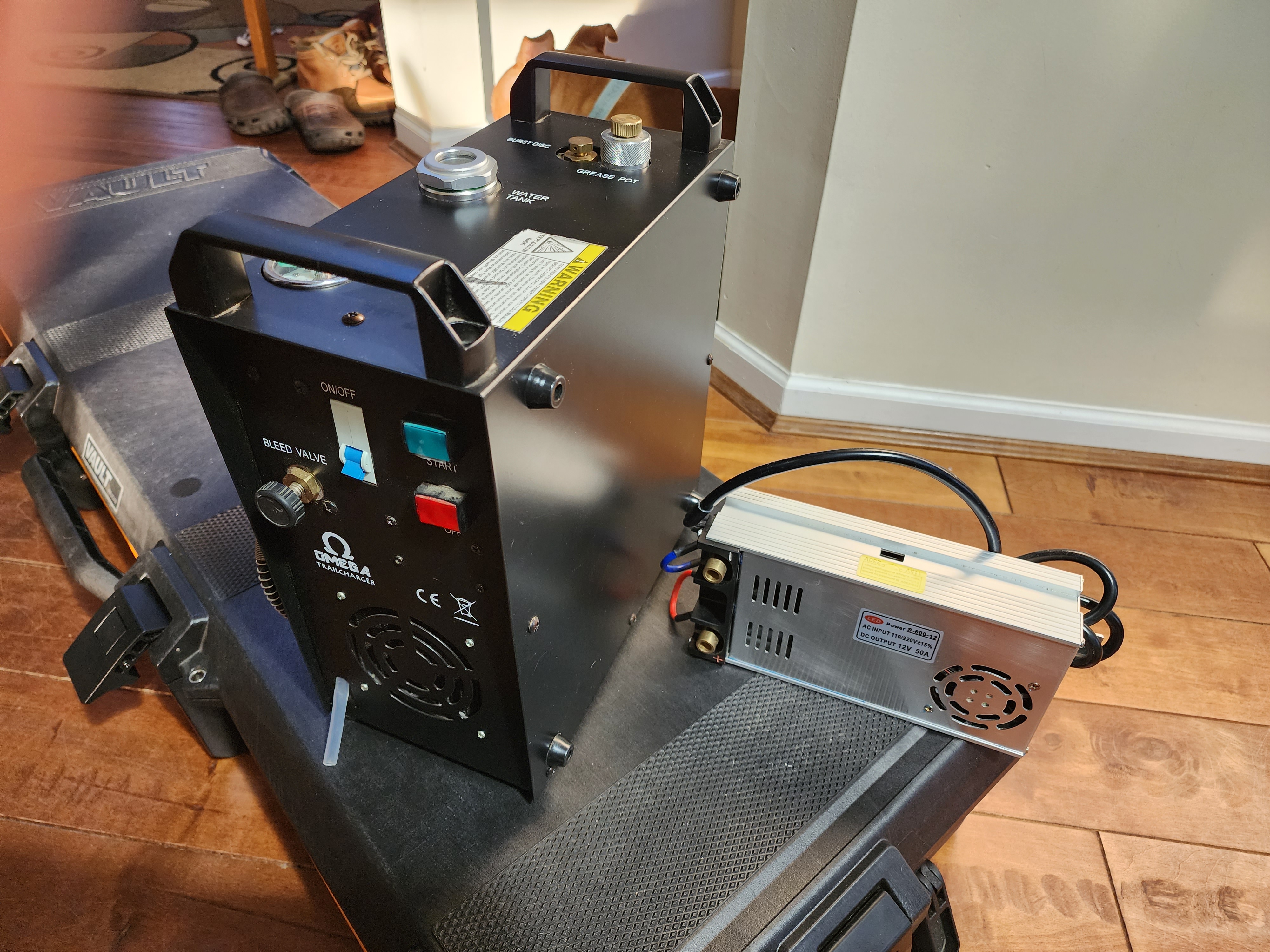 OmegaTrailCharger -  (1).jpg