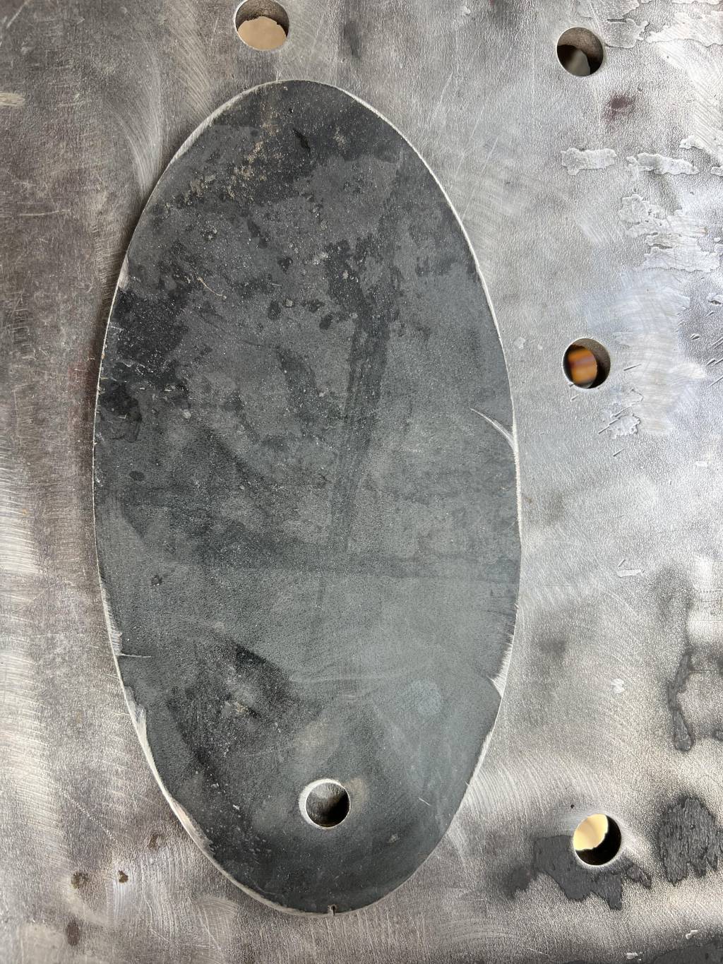 Oval_With_Hole_001.1649686078.jpg