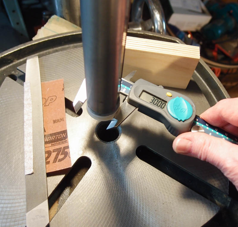 pro_elite_seal_sanding-6-800px.1621635944.jpg