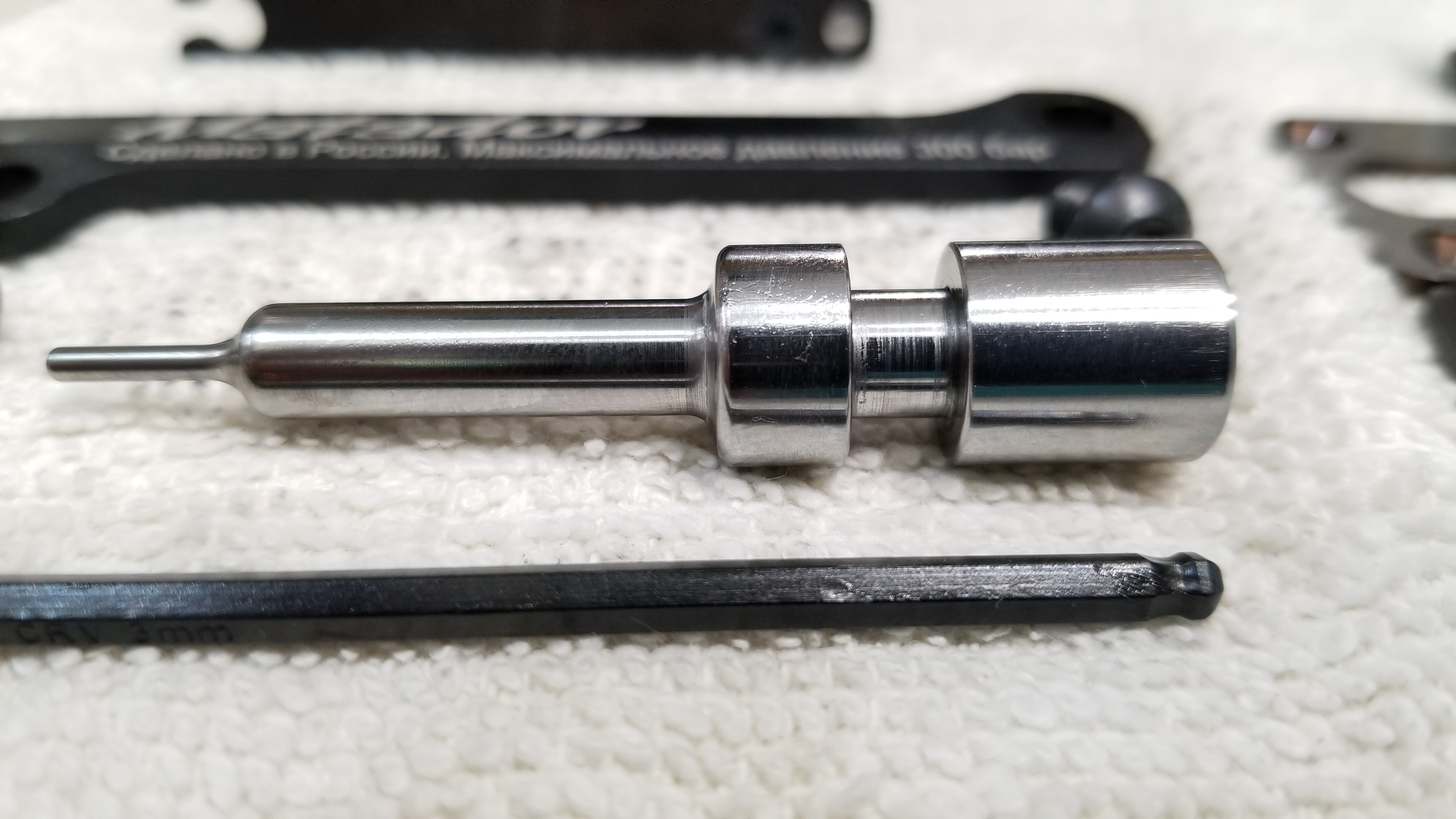 R5M Bolt Block Disassembly 10 20220630.jpg