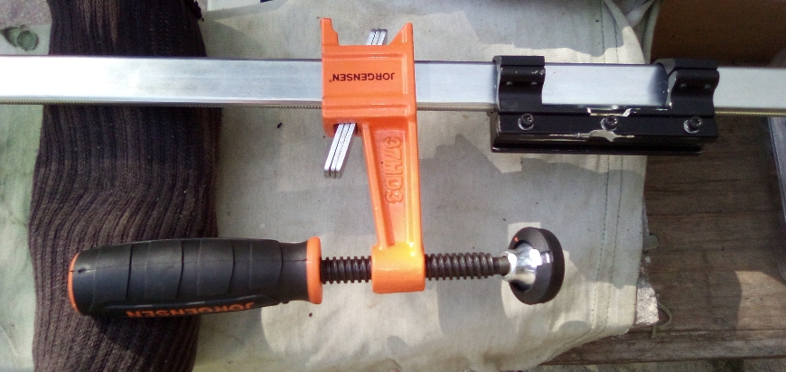 railmount.jpg