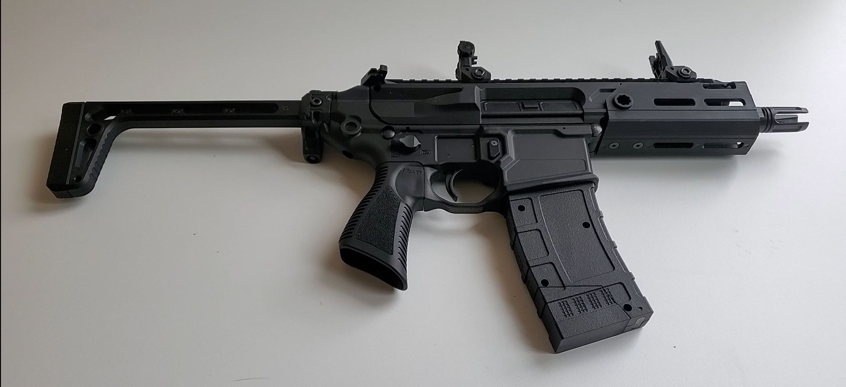 sig1.JPG