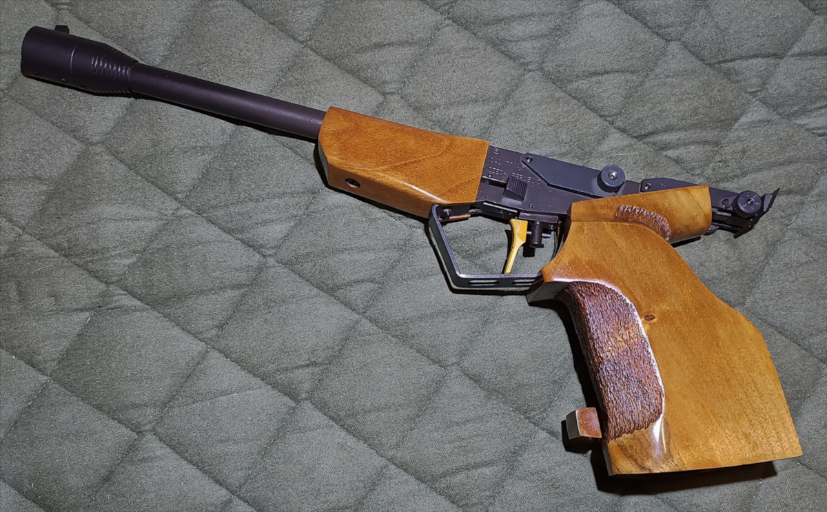 Tau-7_1998_Left-Side.jpg