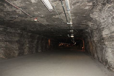 th-2619063268.jpg