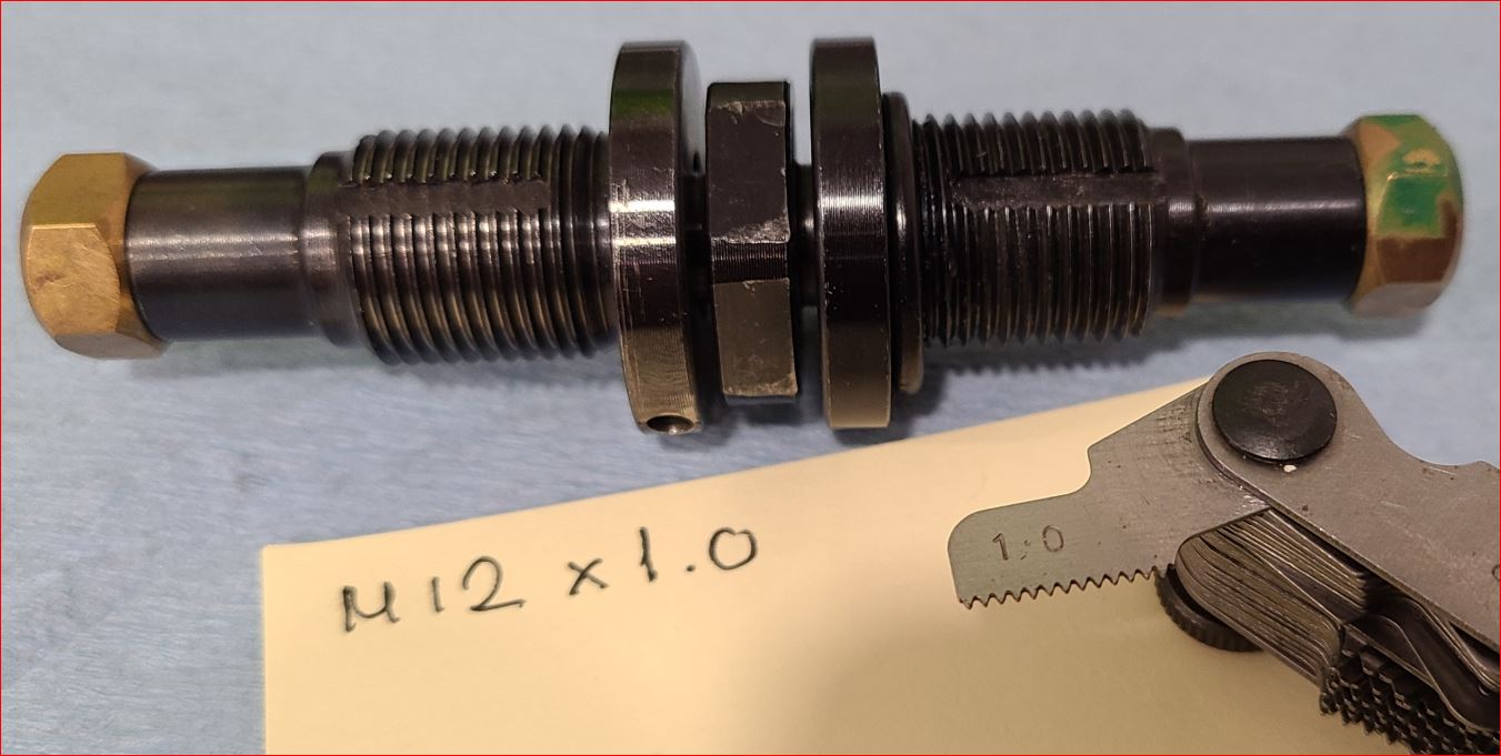 thread adapter.JPG