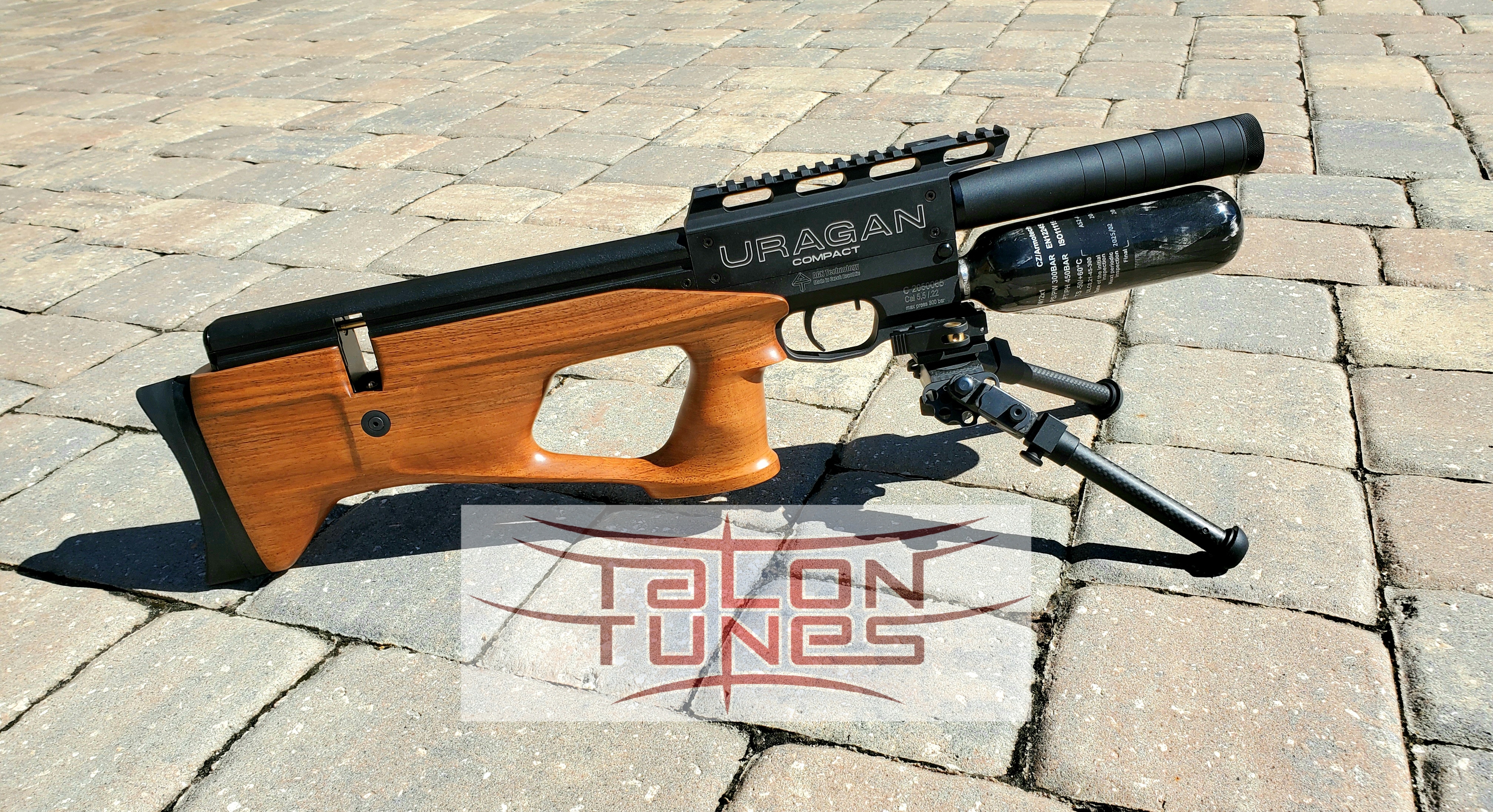 Uragan Compact Wood.jpg