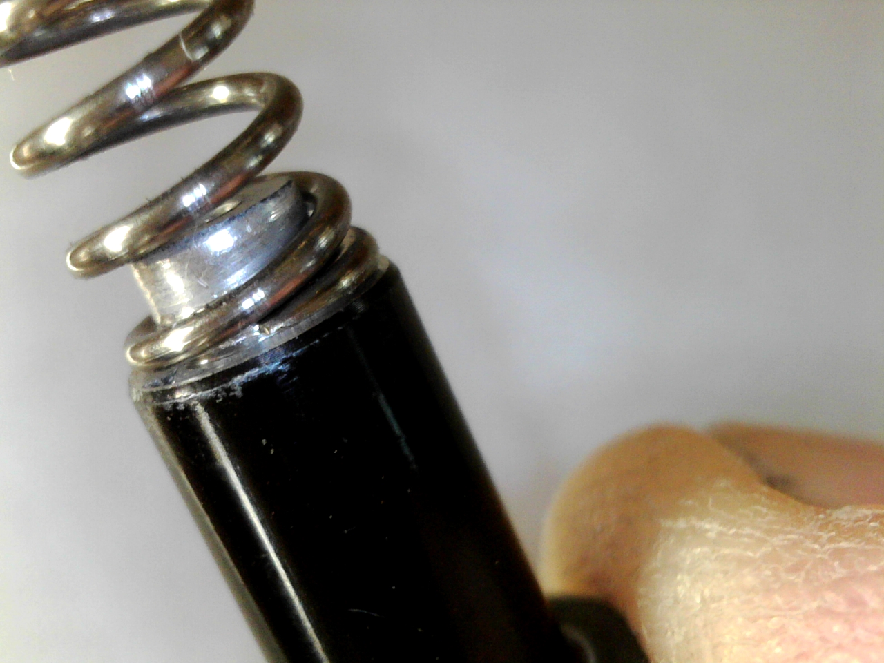valve and spring.jpg