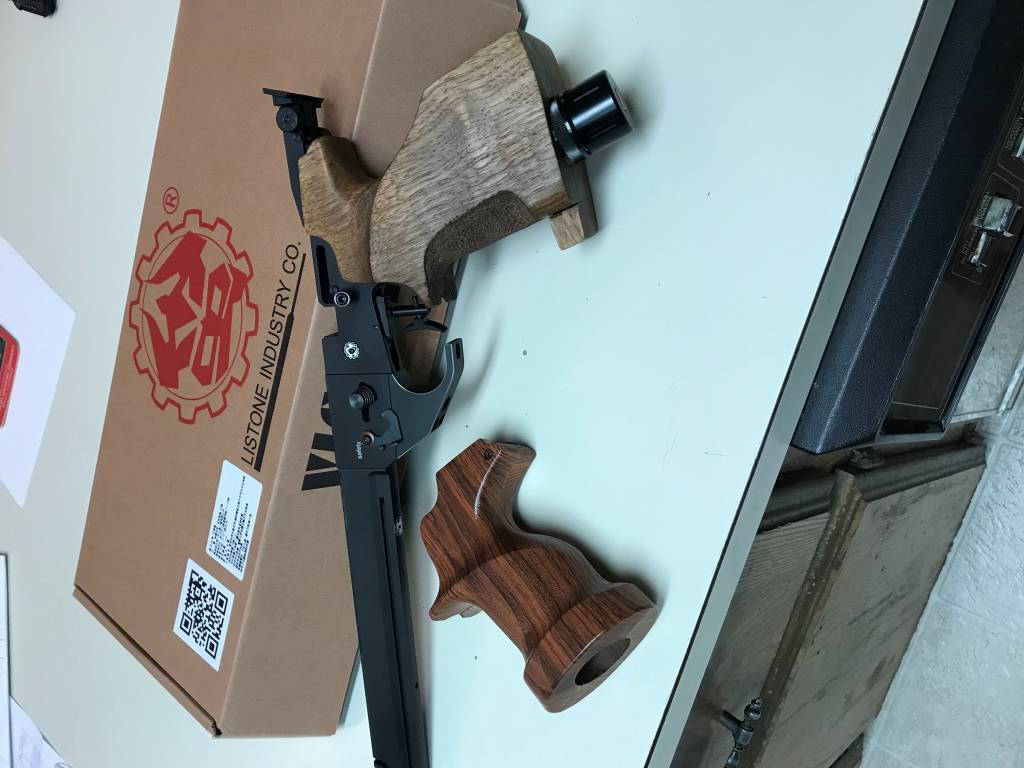 Victor Listone Pistol.1603167573.jpg