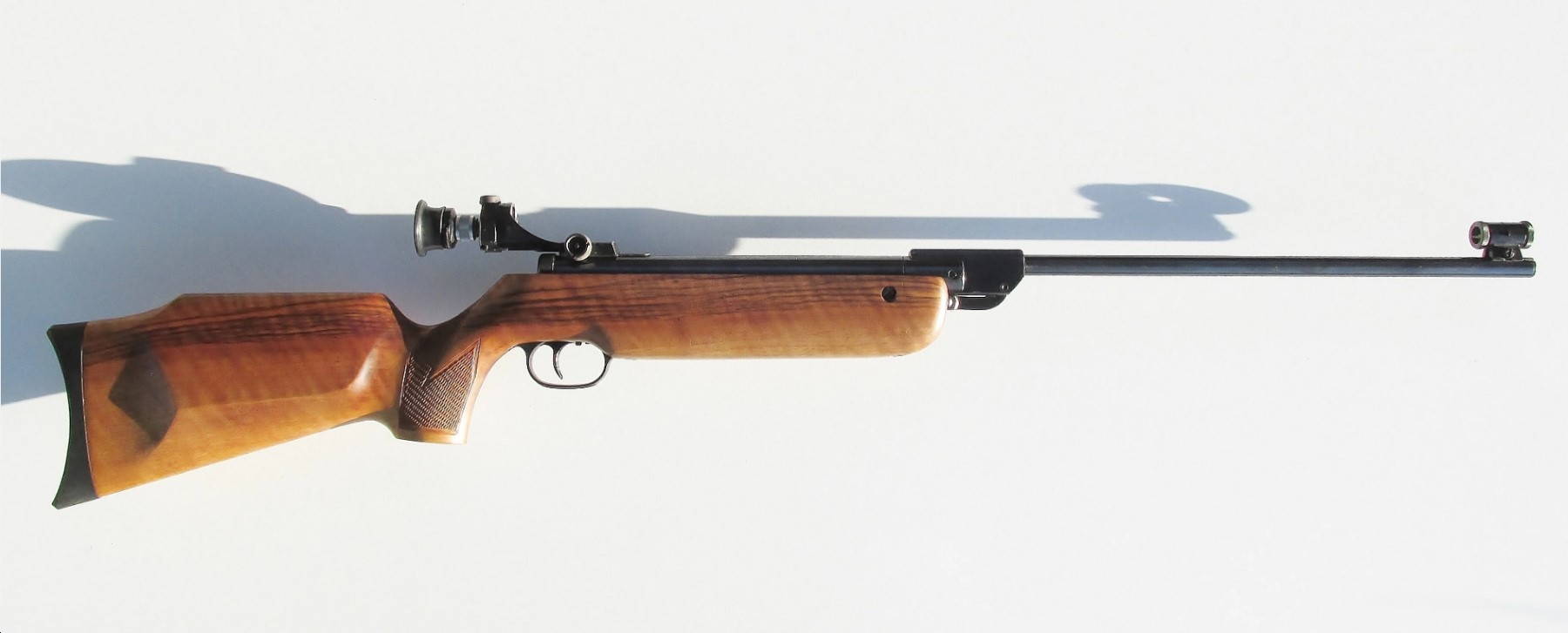 Walther LG 55-b.jpg