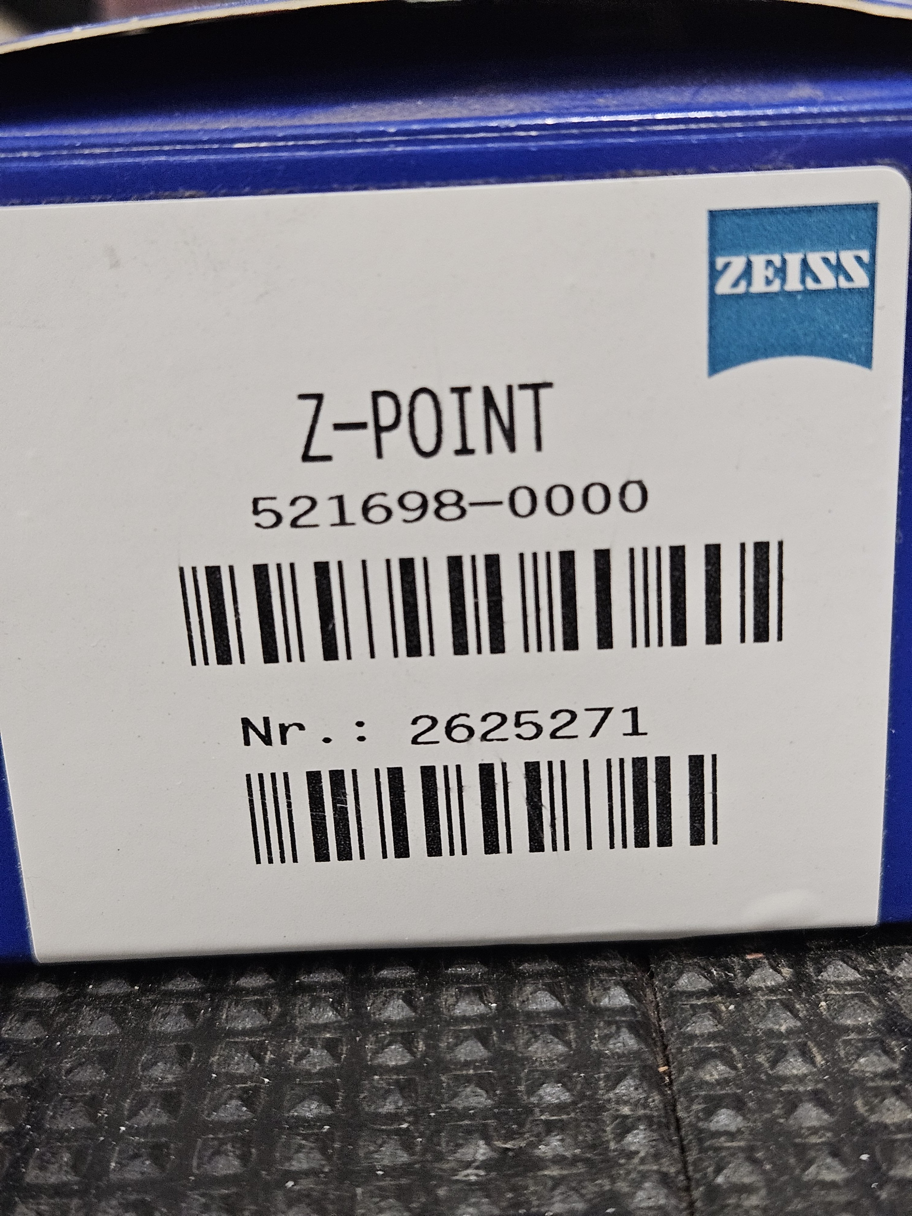 Zeiss Dot 4.jpg